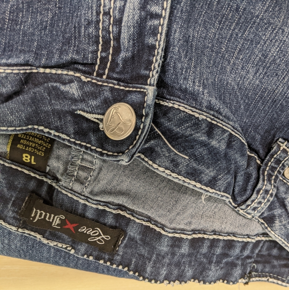 Love Indigo sz 18 boot cut jeans